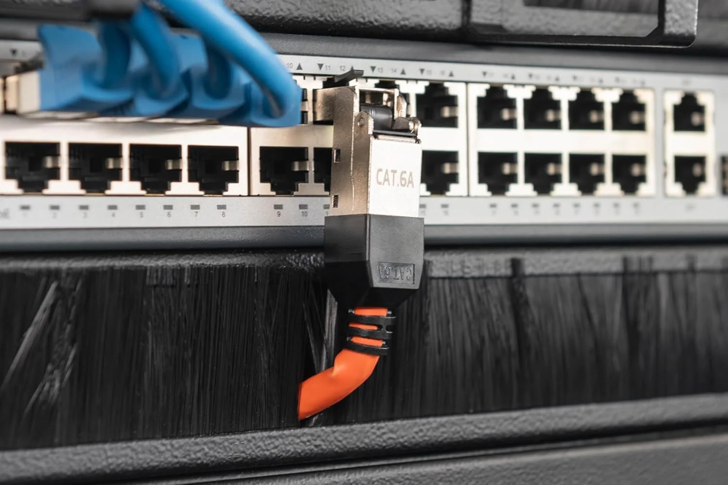 کانکتور شبکه DIGITUS DN-93636 - Cat 6A - شیلد 360 درجه - خم شو - کانکتور RJ45 Cat6A - 500 مگاهرتز - 10GBase-T - 10 گیگابیت بر ثانیه - AWG 27/7 تا AWG 22/1