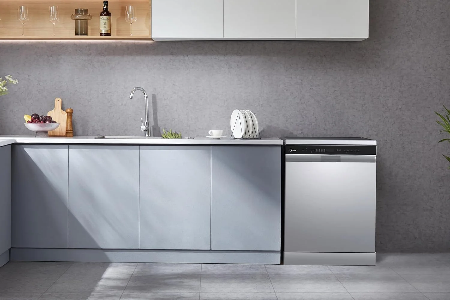 ماشین ظرفشویی ایستاده هوشمند میدیا با ظرفیت 15 نفره، 9 برنامه، وای فای، شروع تاخیری و عملکرد باز شدن خودکار، کم صدا و با راندمان انرژی بالا، شستشوی سریع و ابری، نقره ای - WQP15-W7633D(SS)-GCC