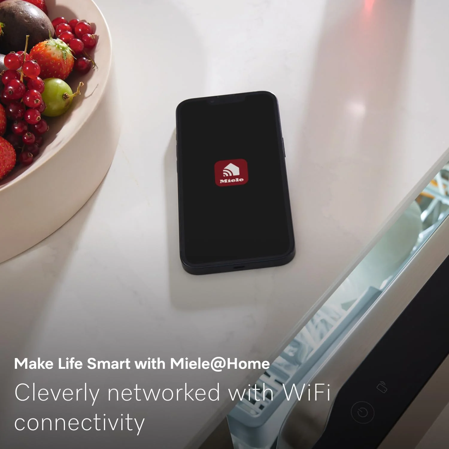 ماشین ظرفشویی ایستاده Miele G 7130 SC AutoDos با توزیع خودکار، خشک کن AutoOpen، ComfortClose و سینی 3D MultiFlex، نمای CleanSteel