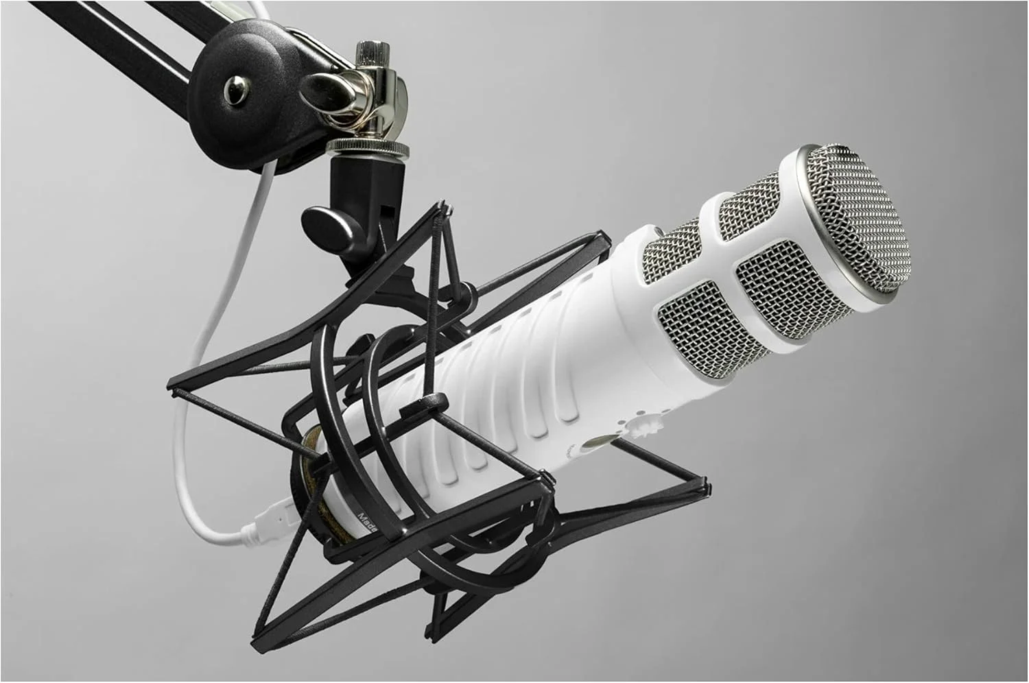 میکروفون دینامیک دیافراگم بزرگ RØDE Podcaster با اتصال USB برای Mac و PC، سفید