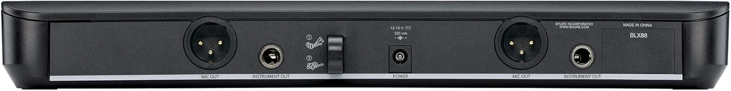 سیستم میکروفون بی سیم Shure BLX288/PG58 برای دو اجرا کننده با گیرنده دو کاناله BLX88 و دو فرستنده دستی BLX2 با کپسول های میکروفون PG58 برای وکال اصلی و پشتیبان - باند H11 سیستم میکروفون بی سیم Shure BLX288/PG58 برای دو اجرا کننده با گیرنده دو کاناله BLX88 و دو فرستنده دستی BLX2 با کپسول های میکروفون PG58 برای وکال اصلی و پشتیبان - باند H11