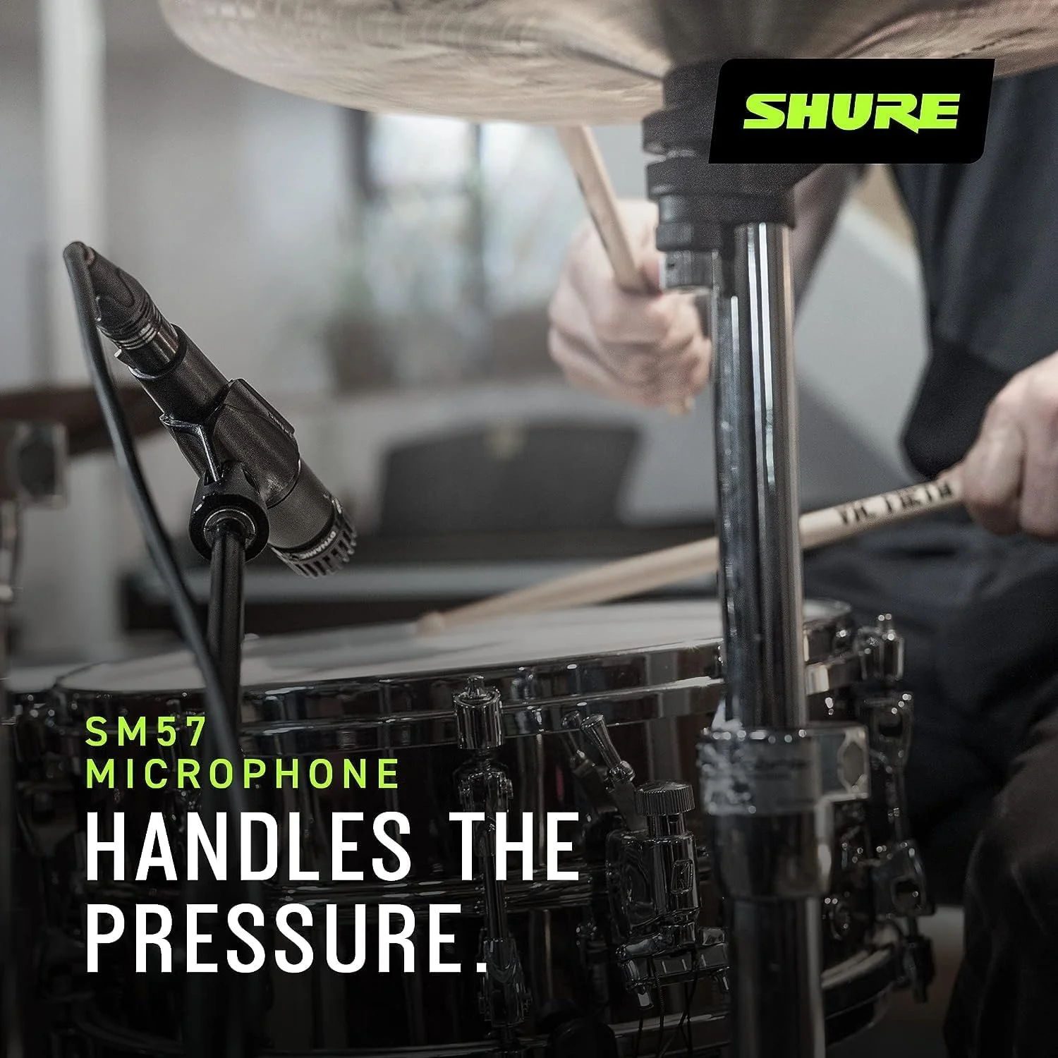میکروفون ساز Shure SM57، داینامیک + رابط دیجیتال Shure MVX2U XLR به USB با جک هدفون میکروفون ساز Shure SM57، داینامیک + رابط دیجیتال Shure MVX2U XLR به USB با جک هدفون