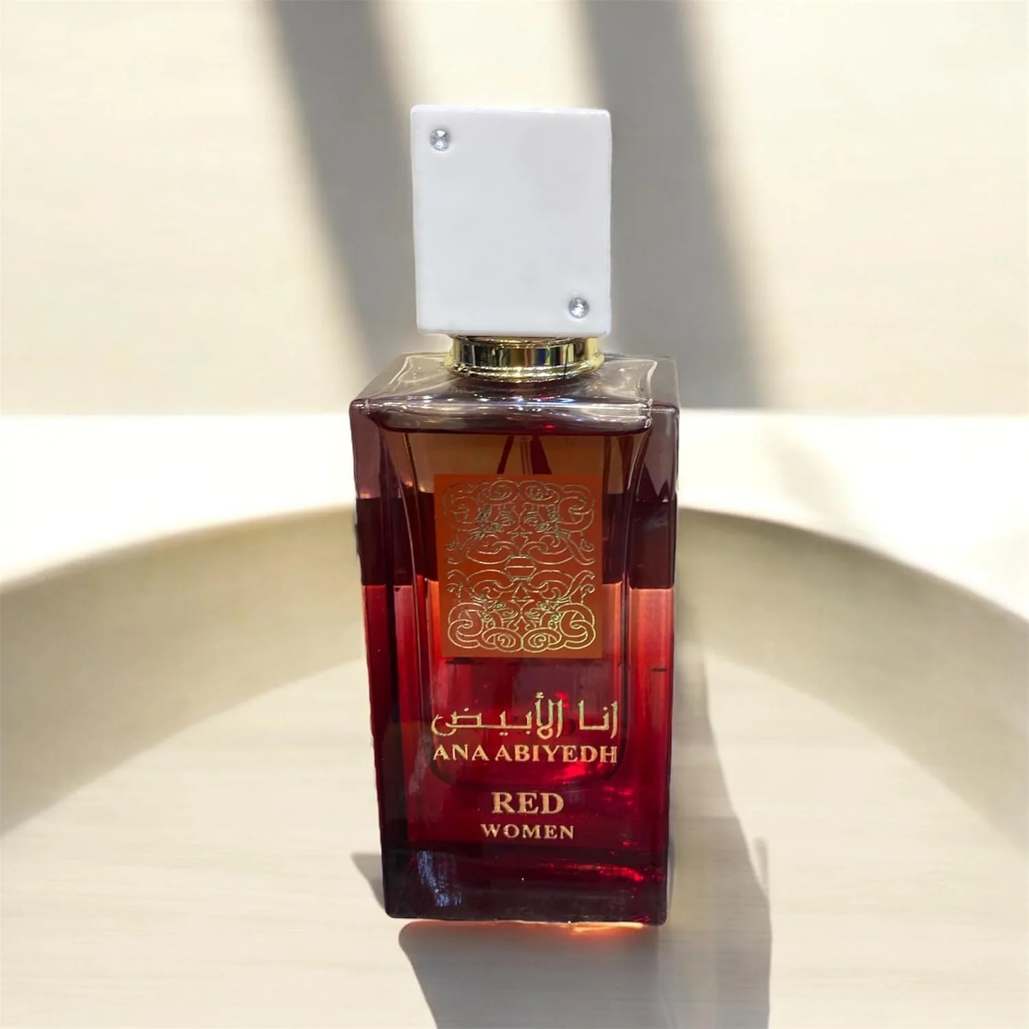 عطر زنانه آنا ابیض قرمز، رایحه عربی، لوکس 100 میلی لیتر