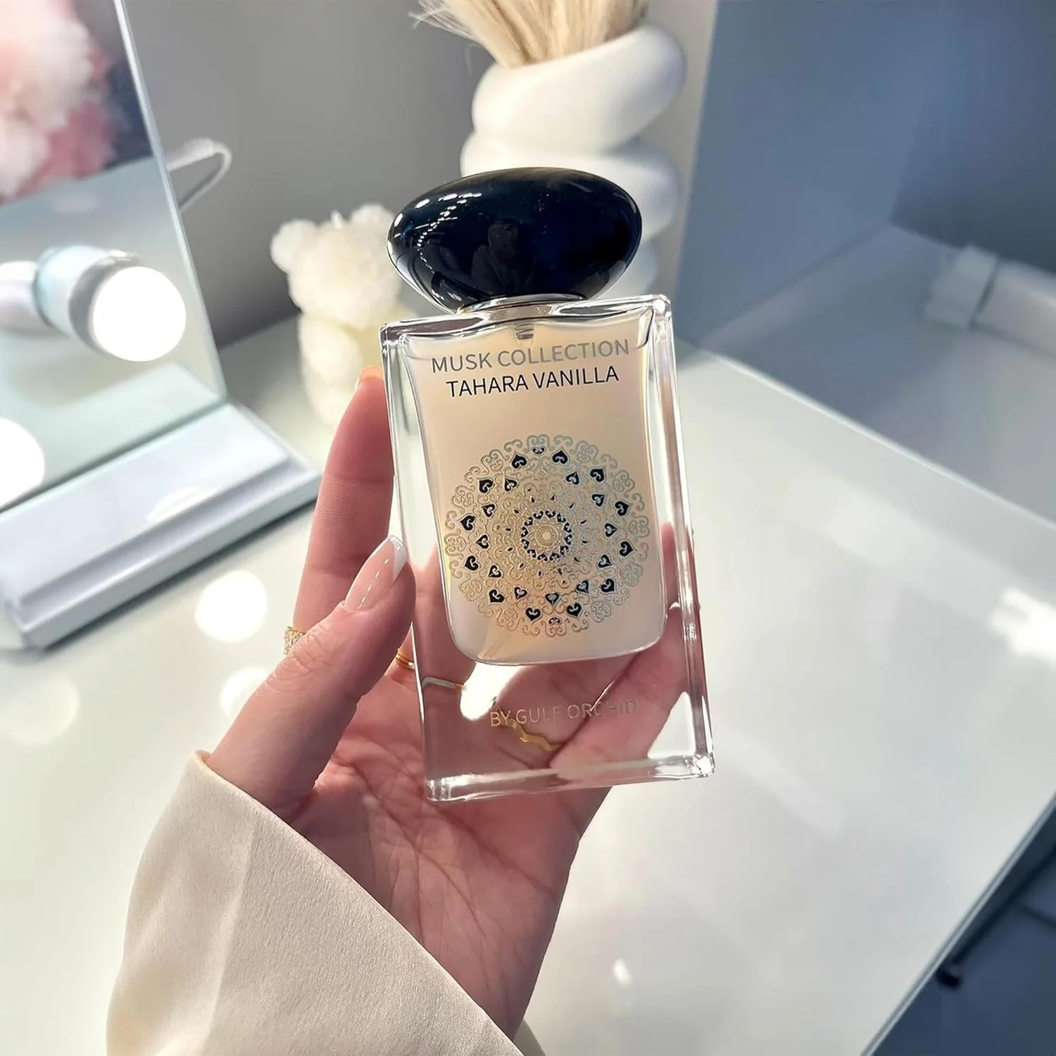 عطر ادو پرفیوم کلکسیون مشک گلف ارکید Musk al Tahara Vanilla 60 میلی لیتر унисекс عطر ادو پرفیوم کلکسیون مشک گلف ارکید Musk al Tahara Vanilla 60 میلی لیتر унисекс