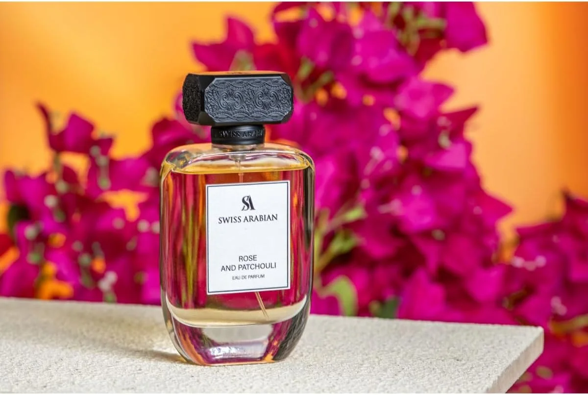 عطر زنانه رز و پچولی سوئیس عربین ادو پرفیوم 100 میلی لیتر عطر زنانه رز و پچولی سوئیس عربین ادو پرفیوم 100 میلی لیتر