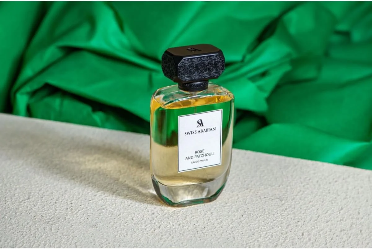 عطر زنانه رز و پچولی سوئیس عربین ادو پرفیوم 100 میلی لیتر عطر زنانه رز و پچولی سوئیس عربین ادو پرفیوم 100 میلی لیتر