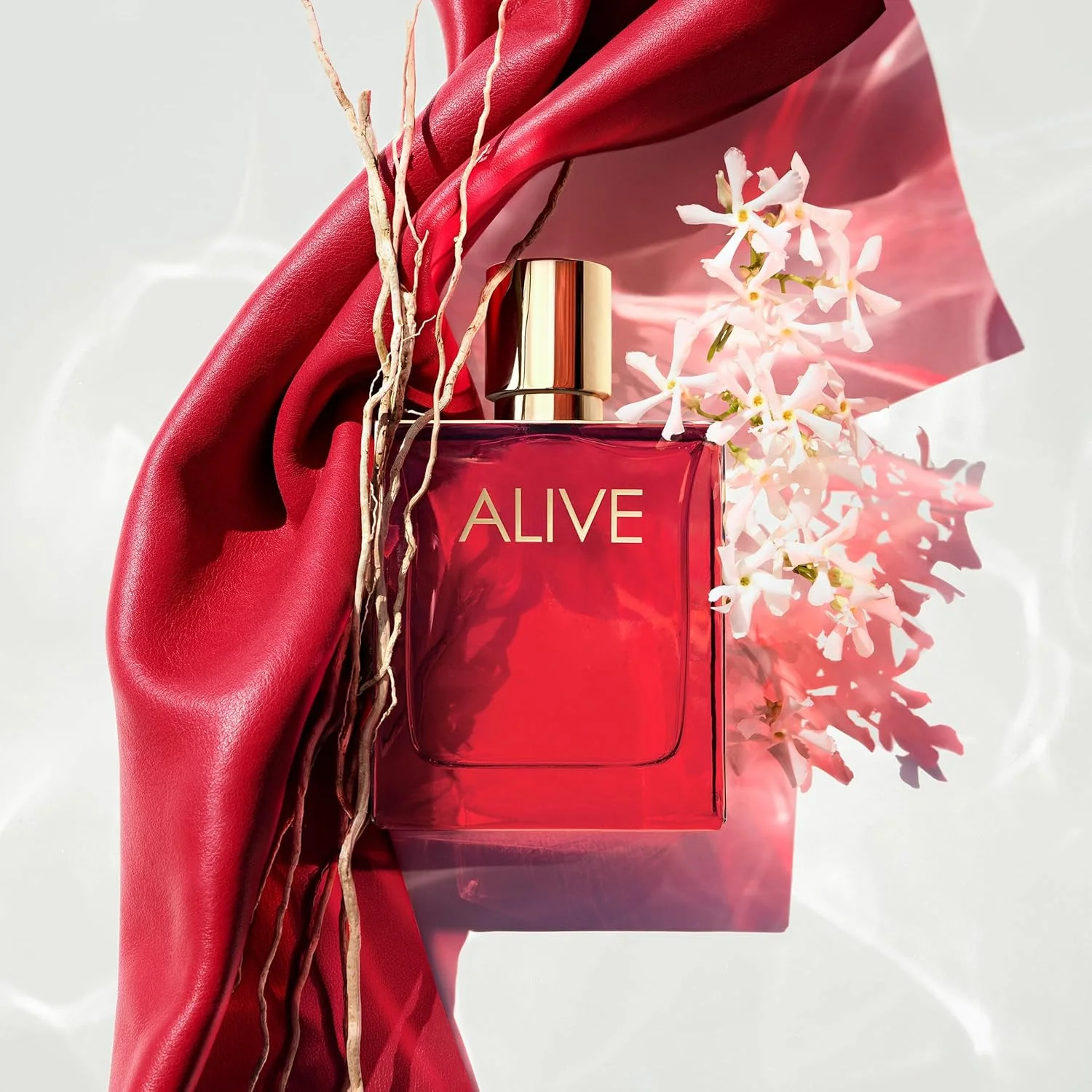 ادکلن زنانه هوگو باس Alive Eau de Parfum 50ml