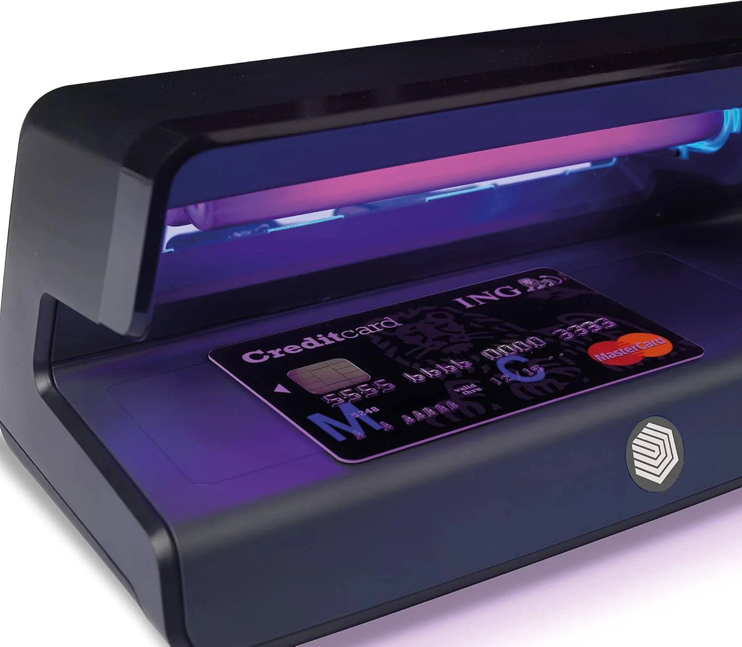 دستگاه تشخیص اسکناس تقلبی Safescan 50 - UV برای تأیید تمام اسکناس های AED، کارت های اعتباری و مدارک شناسایی دستگاه تشخیص اسکناس تقلبی Safescan 50 - UV برای تأیید تمام اسکناس های AED، کارت های اعتباری و مدارک شناسایی