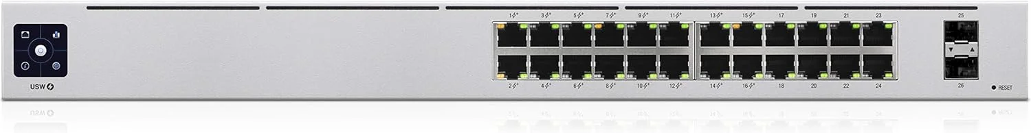 سوئیچ مدیریتی 24 پورت PoE گیگابیتی اترنت L2/L3 یوبی‌کوئیتی نتورکس UniFi USW24POE (10/100/1000) با قابلیت Power over Ethernet (PoE) و فرم فاکتور 1U، رنگ نقره‌ای