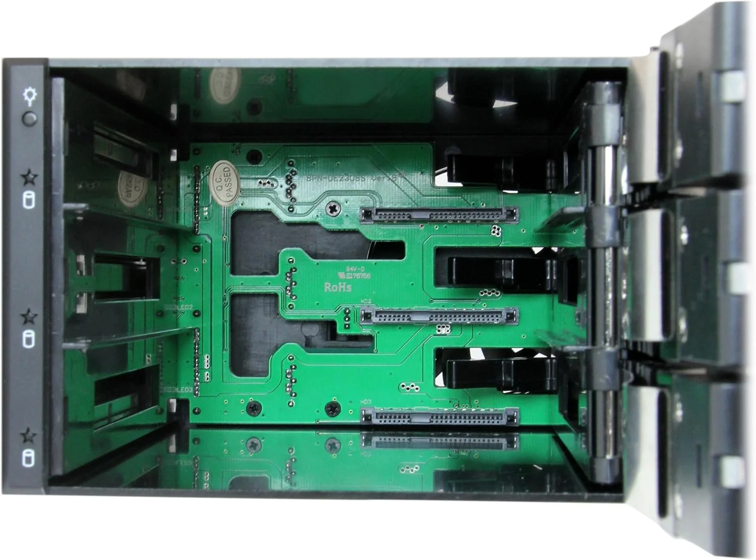 بک پلین 3-Bay هات سواپ StarTech.com برای SAS II/SATA III 3.5 اینچی - هارد دیسک 6 گیگابیت بر ثانیه - بک پلین رک موبایل بدون سینی آلومینیومی (HSB3SATSASBA)