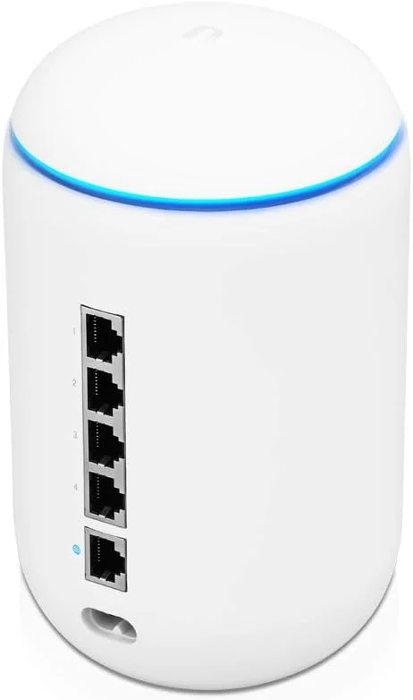 یوبی‌کوئیتی UniFi Dream Machine