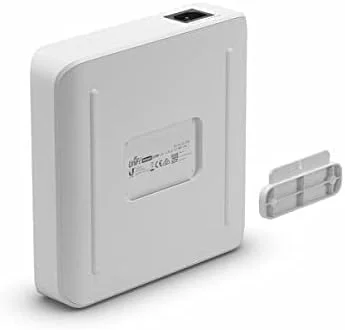 سوییچ شبکه یوبی‌کوئیتی UniFi Switch Lite 16 PoE L2 گیگابیتی اترنت (10/100/1000) با قابلیت Power over Ethernet (PoE) - سفید