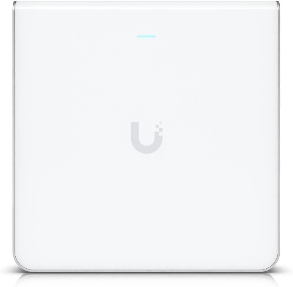 اکسس پوینت دیواری یونیفای 6 اینترپرایز یوبیکیوتی نتورکس [WiFi 6E (802.11ax), سه باندی، تا 10.2 گیگابیت در ثانیه]