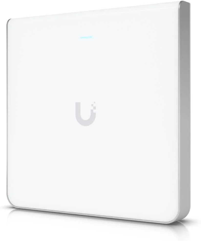 اکسس پوینت دیواری یونیفای 6 اینترپرایز یوبیکیوتی نتورکس [WiFi 6E (802.11ax), سه باندی، تا 10.2 گیگابیت در ثانیه]