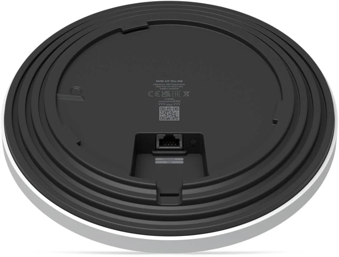 اکسس پوینت سه باندی یوبیکیوتی U7 Pro XG WiFi 7 مدل U7-PRO-XG