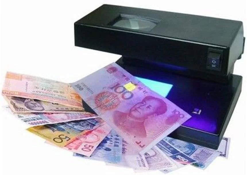 دستگاه تشخیص اسکناس جعلی Crony AD-2138 دستگاه تشخیص اسکناس جعلی Crony AD-2138