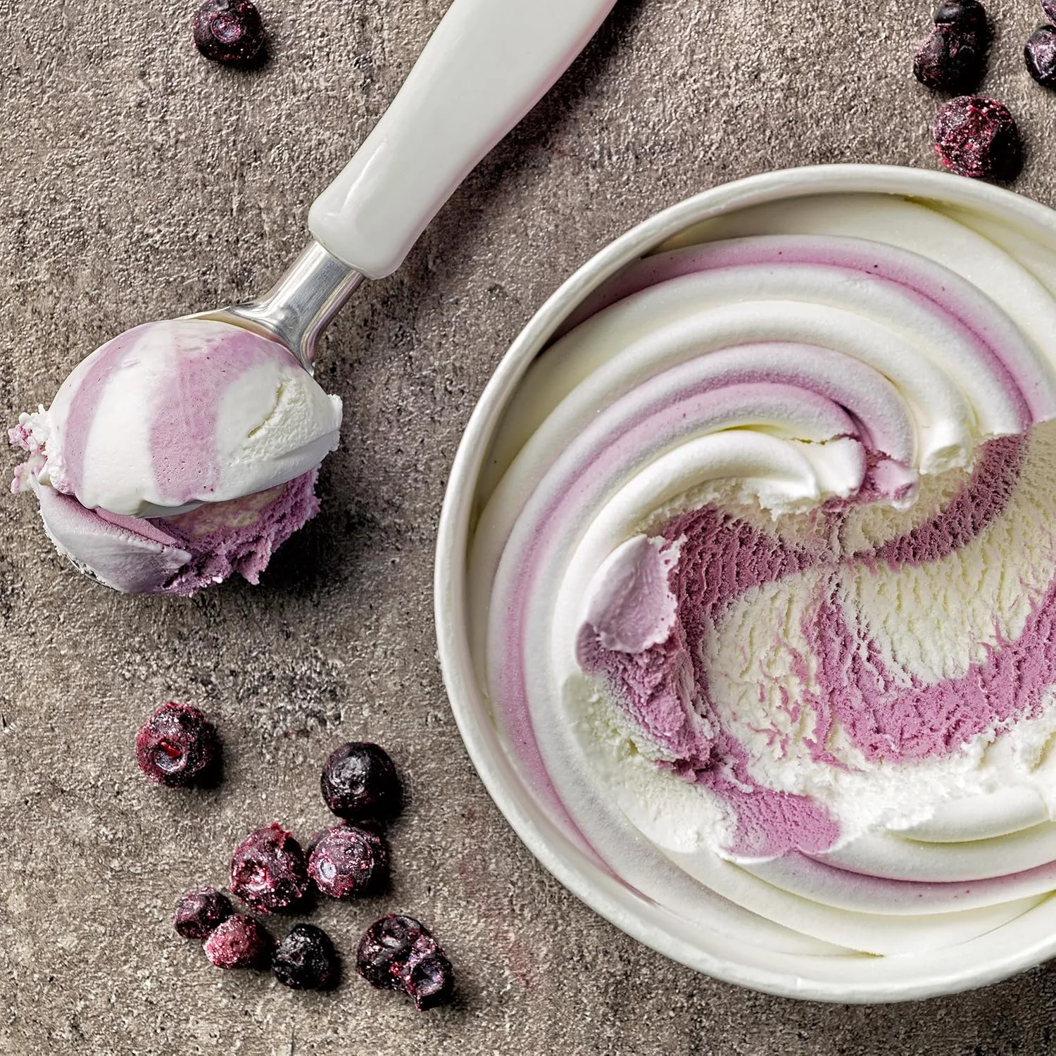 دستگاه بستنی ساز و سوربت ساز 0.5 لیتری Giles & Posner آبی دستگاه بستنی ساز و سوربت ساز 0.5 لیتری Giles & Posner آبی