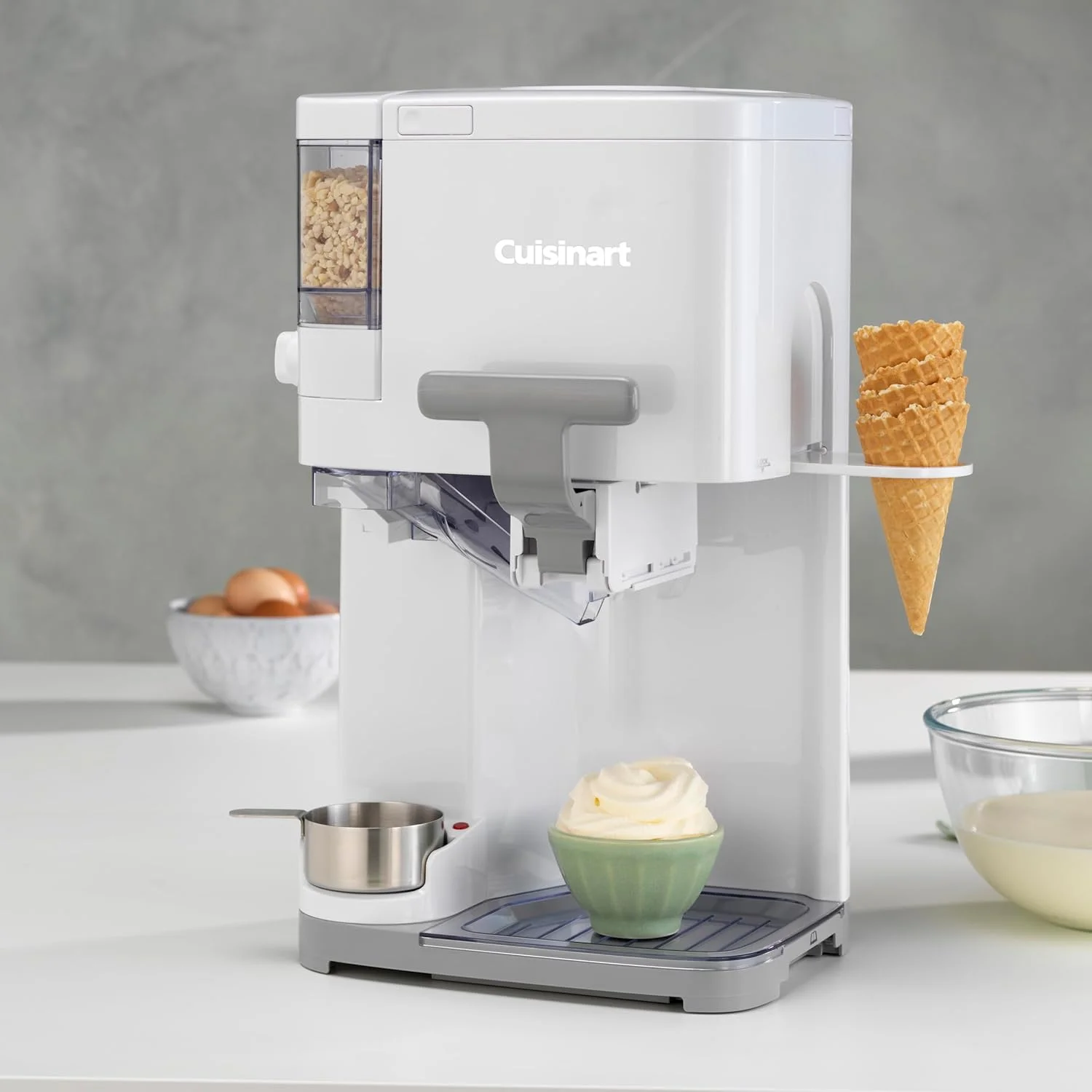 دستگاه بستنی ساز سافت سرو Cuisinart، ظرفیت 1.4 لیتر، 100% اتوماتیک، بستنی نرم، پخش کننده تاپینگ، تاج
