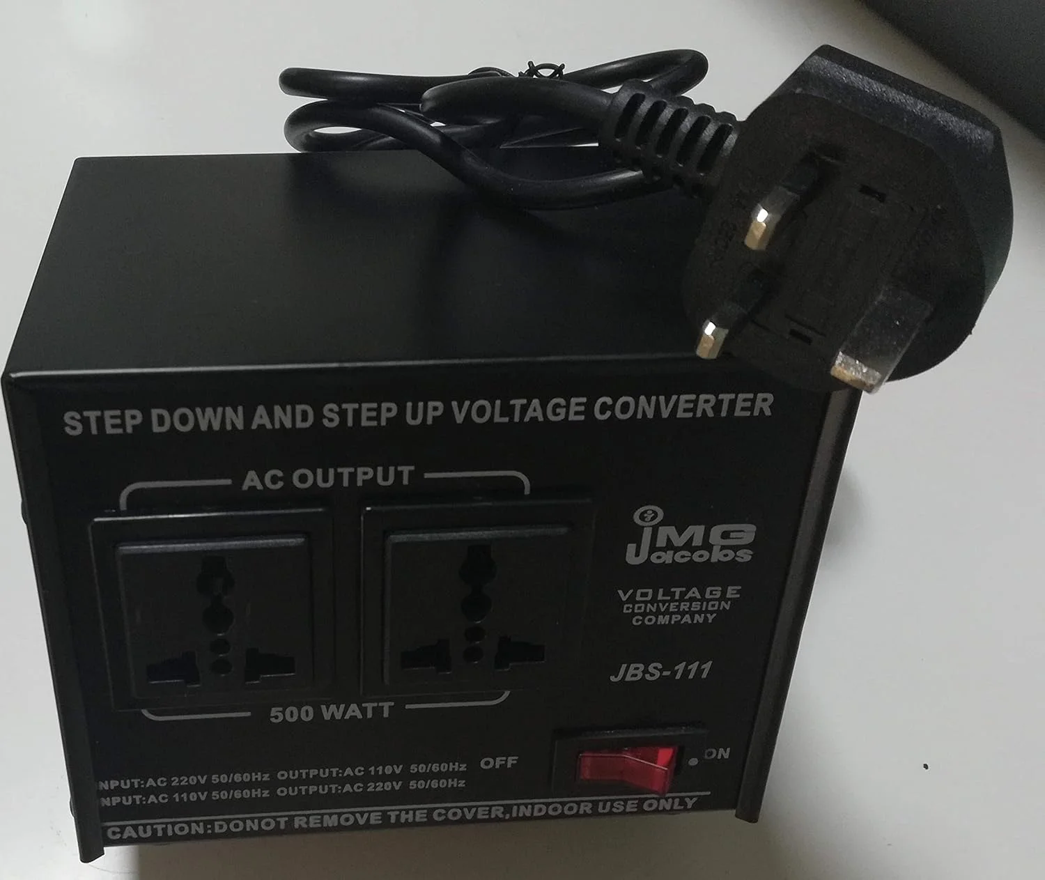 ترانسفورماتور افزاینده-کاهنده ولتاژ UNI-T مدل Voltron-111 - مبدل AC به AC (220 ولت به 110 ولت / 110 ولت به 220 ولت) - 500 وات ترانسفورماتور افزاینده-کاهنده ولتاژ UNI-T مدل Voltron-111 - مبدل AC به AC (220 ولت به 110 ولت / 110 ولت به 220 ولت) - 500 وات