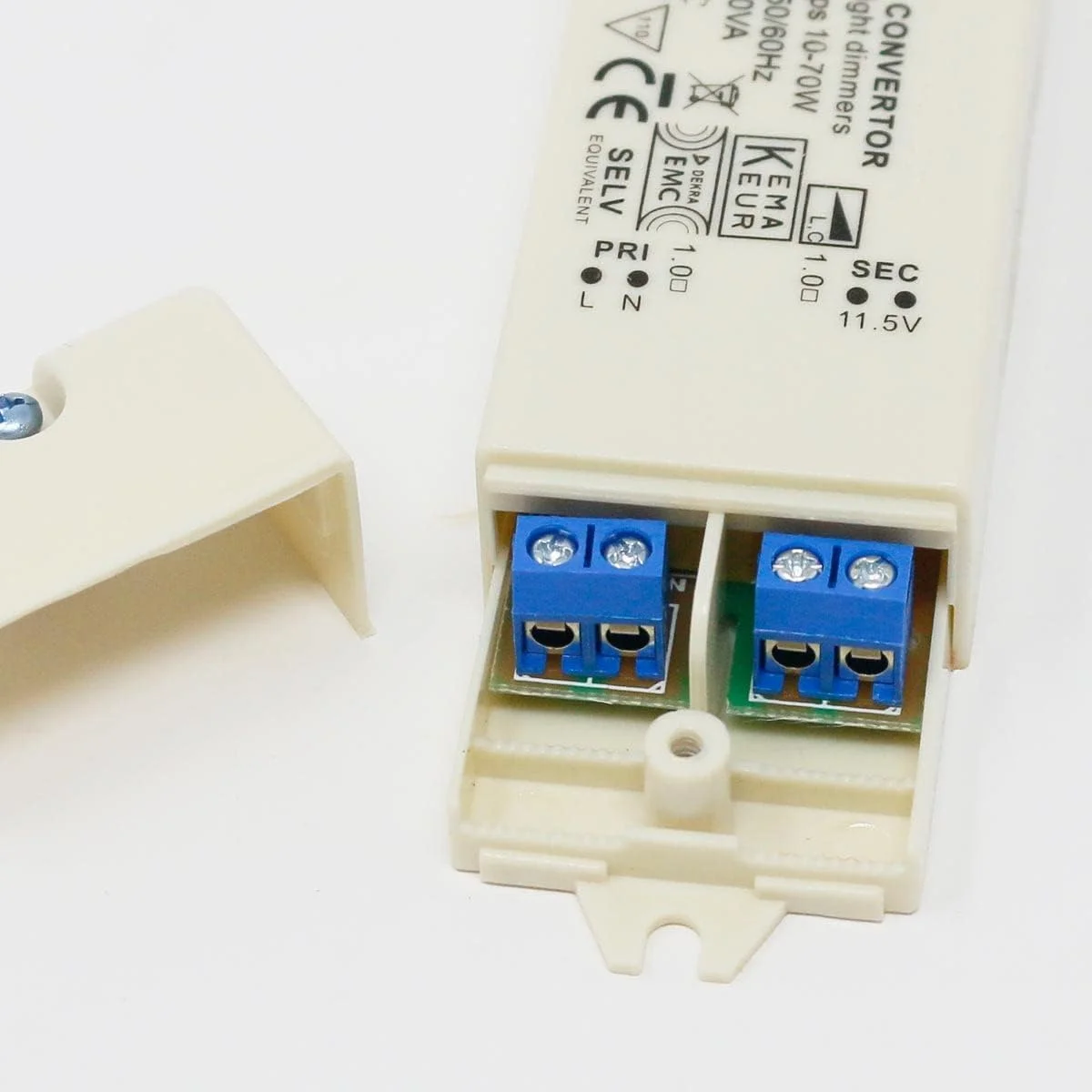 ترانس هالوژن MAXTRACK Transmedia LT1L، 230/12 ولت، 20-60 وات، محافظت در برابر اضافه بار، محافظت در برابر دما، غیر دیمر، 115 x 43 x 28 میلی متر ترانس هالوژن MAXTRACK Transmedia LT1L، 230/12 ولت، 20-60 وات، محافظت در برابر اضافه بار، محافظت در برابر دما، غیر دیمر، 115 x 43 x 28 میلی متر