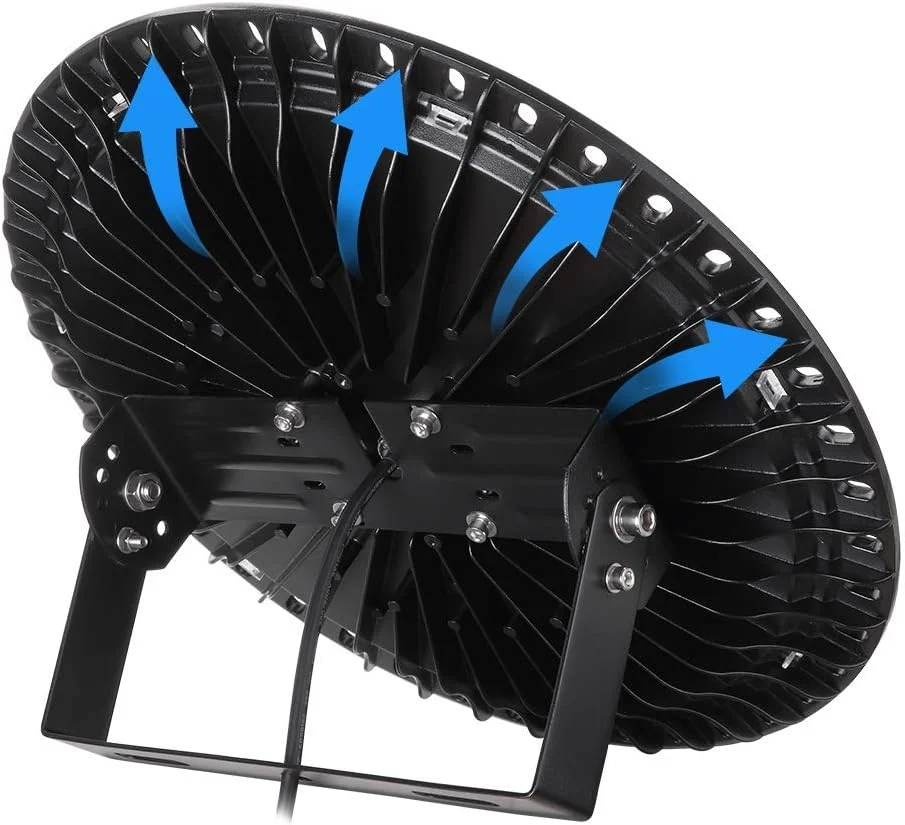 2 عدد چراغ LED بشقابی 300 وات 220 ولت IP67 ضد آب مناسب فضای باز، چراغ سوله ای LED برای کارگاه ها، کارخانه ها، سالن های ورزشی، زیرزمین 2 عدد چراغ LED بشقابی 300 وات 220 ولت IP67 ضد آب مناسب فضای باز، چراغ سوله ای LED برای کارگاه ها، کارخانه ها، سالن های ورزشی، زیرزمین