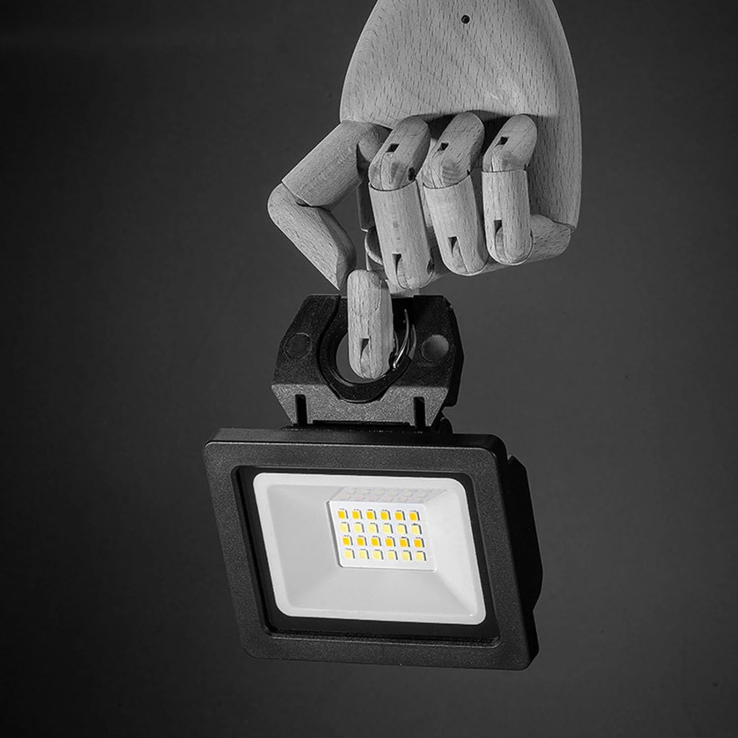 چراغ کار LED Kikumi با قلاب آویز، 7 حالت، نورافکن قابل حمل 24-LED، چراغ جستجو، چراغ کمپینگ برای معدن چراغ کار LED Kikumi با قلاب آویز، 7 حالت، نورافکن قابل حمل 24-LED، چراغ جستجو، چراغ کمپینگ برای معدن