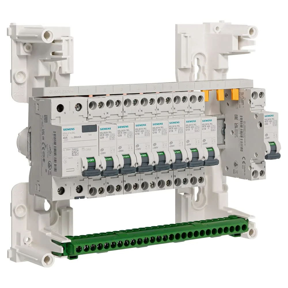 SIEMENS Panel 1 Row Pre-Fitted 1 Inter. Diff. 40A Type AC + 8 Circuit Breakers