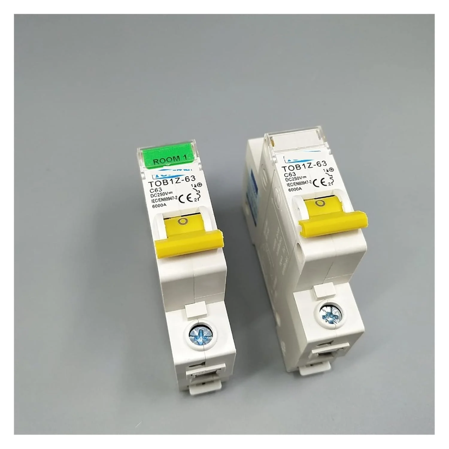 فیوز مینیاتوری تک پل DC 250V ShoFbi مدل TOBIZ-63 با منحنی C، فیوز جریان مستقیم برای محافظت از نشتی زمین PV (سایز: 1P 50A) فیوز مینیاتوری تک پل DC 250V ShoFbi مدل TOBIZ-63 با منحنی C، فیوز جریان مستقیم برای محافظت از نشتی زمین PV (سایز: 1P 50A)