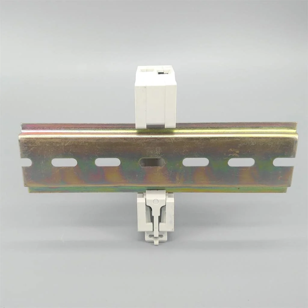 TOOLSA - 230 ولت 50/60 هرتز RCBO 1P+N 6KA کلید مدار اتوماتیک دیفرانسیل جریان باقیمانده با حفاظت از نشت جریان اضافه (10 آمپر) TOOLSA - 230 ولت 50/60 هرتز RCBO 1P+N 6KA کلید مدار اتوماتیک دیفرانسیل جریان باقیمانده با حفاظت از نشت جریان اضافه (10 آمپر)