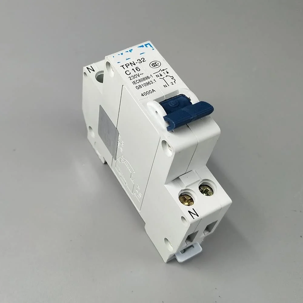 کلید مینیاتوری TPN 1P+N محافظ نشتی جریان MCB 10A,16A,20A,25A,32A (سایز : TPN 6A) کلید مینیاتوری TPN 1P+N محافظ نشتی جریان MCB 10A,16A,20A,25A,32A (سایز : TPN 6A)