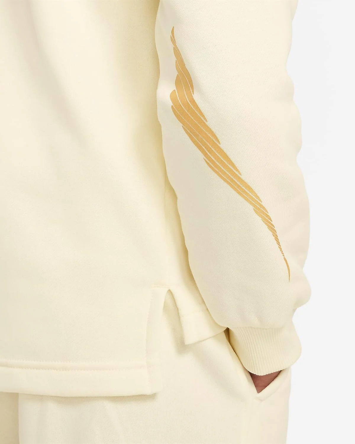 تاپ آستین بلند دخترانه نایکی Sportswear Club Fleece با یقه قیفی تاپ آستین بلند دخترانه نایکی Sportswear Club Fleece با یقه قیفی