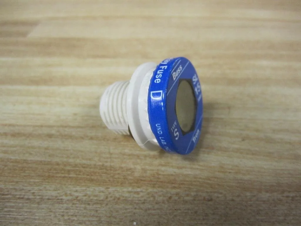 فیوز تاخیری Bussmann SL-15 مدل SL15 (بسته 4 عددی) فیوز تاخیری Bussmann SL-15 مدل SL15 (بسته 4 عددی)
