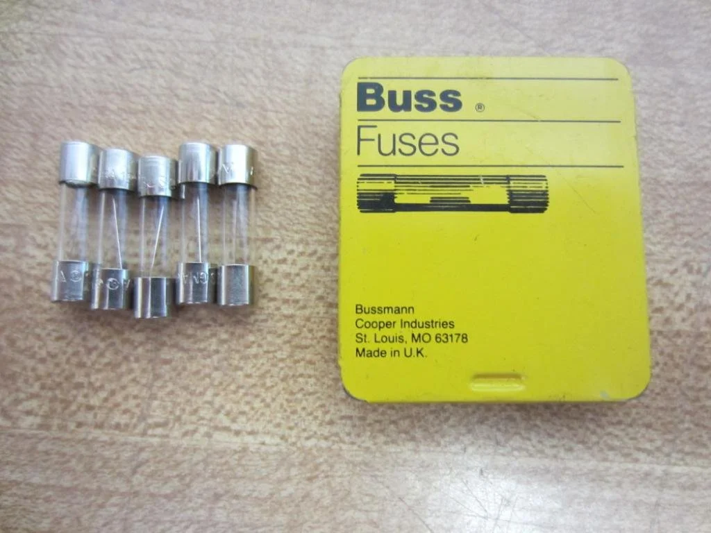 فیوز Bussmann GMA-5A 5 آمپر 125 ولت Buss GMA5A (بسته 5 عددی) فیوز Bussmann GMA-5A 5 آمپر 125 ولت Buss GMA5A (بسته 5 عددی)