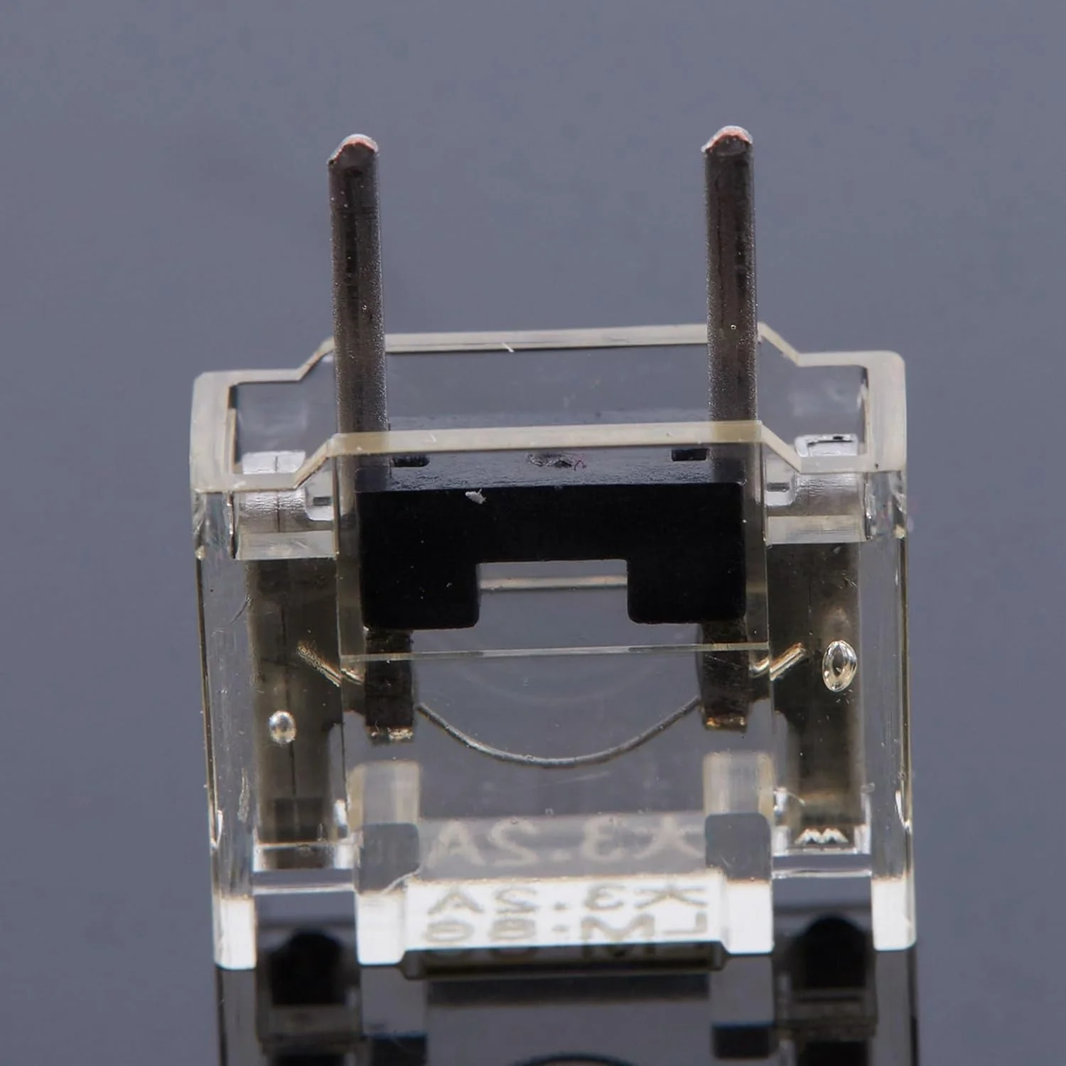 10 عدد فیوز شیشه ای دایتو فانک LM32 3.2 آمپر 10 عدد فیوز شیشه ای دایتو فانک LM32 3.2 آمپر
