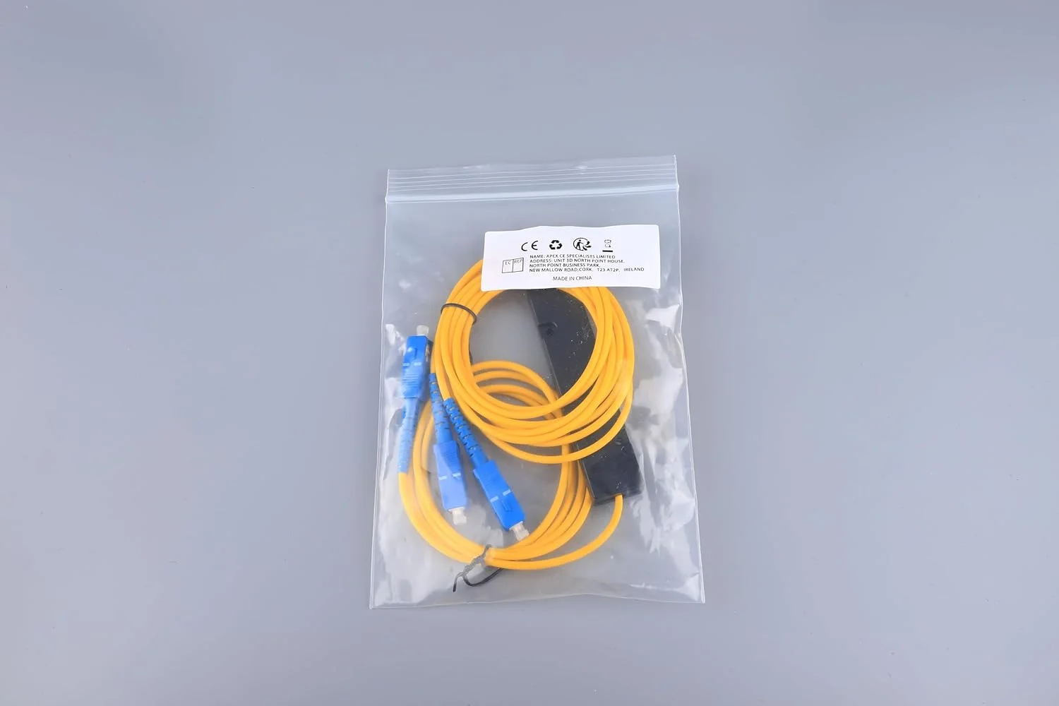 اسپلیتر PLC فیبر نوری FTTH کلوشی 1:2 با پیگتیل SC، دستگاه انشعاب نوری اسپلیتر PLC فیبر نوری FTTH کلوشی 1:2 با پیگتیل SC، دستگاه انشعاب نوری