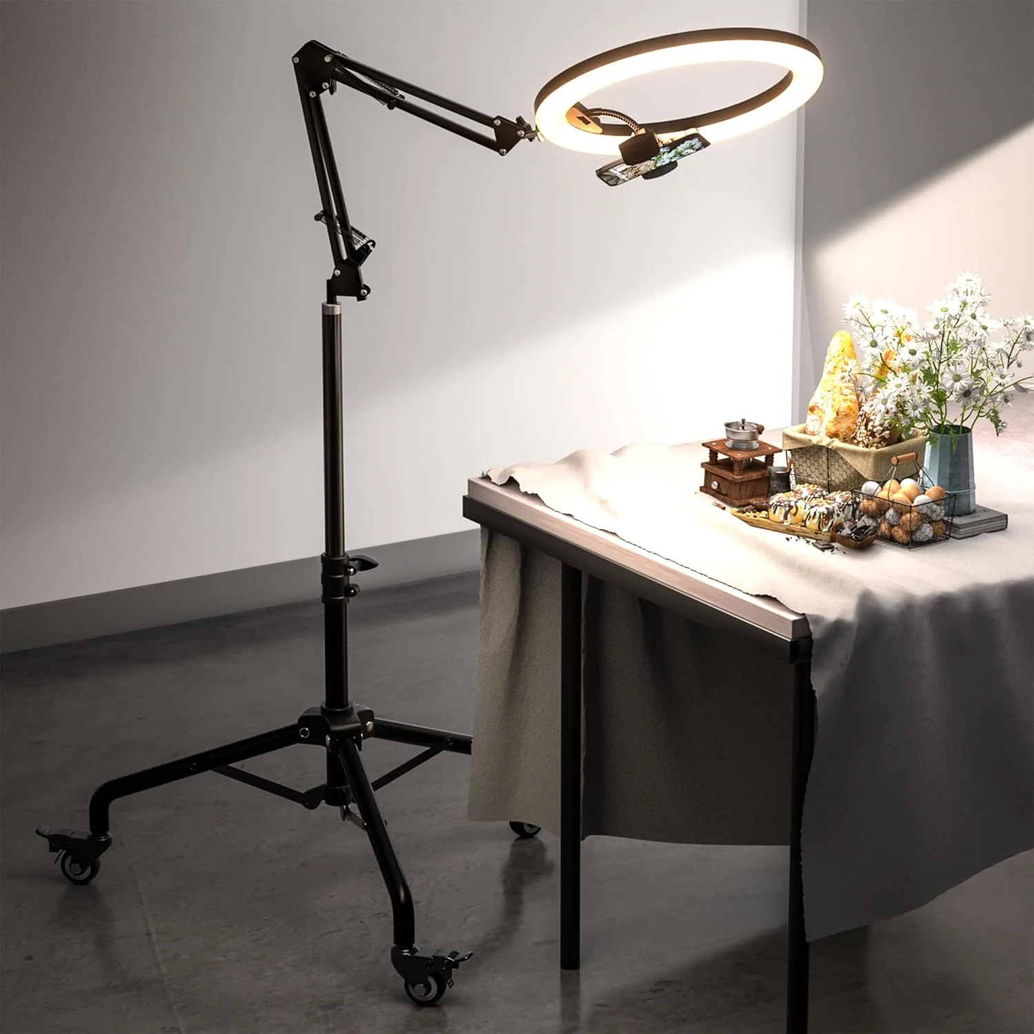 سه پایه رینگ لایت LED حرفه ای UBeesize Pro با نگهدارنده تلفن و چرخ، پایه قابل تنظیم تلفن/دوربین بالای سر برای آیفون، ضبط ویدیو، پخش زنده، آشپزی (پایه موبایل با نور و سه پایه)
