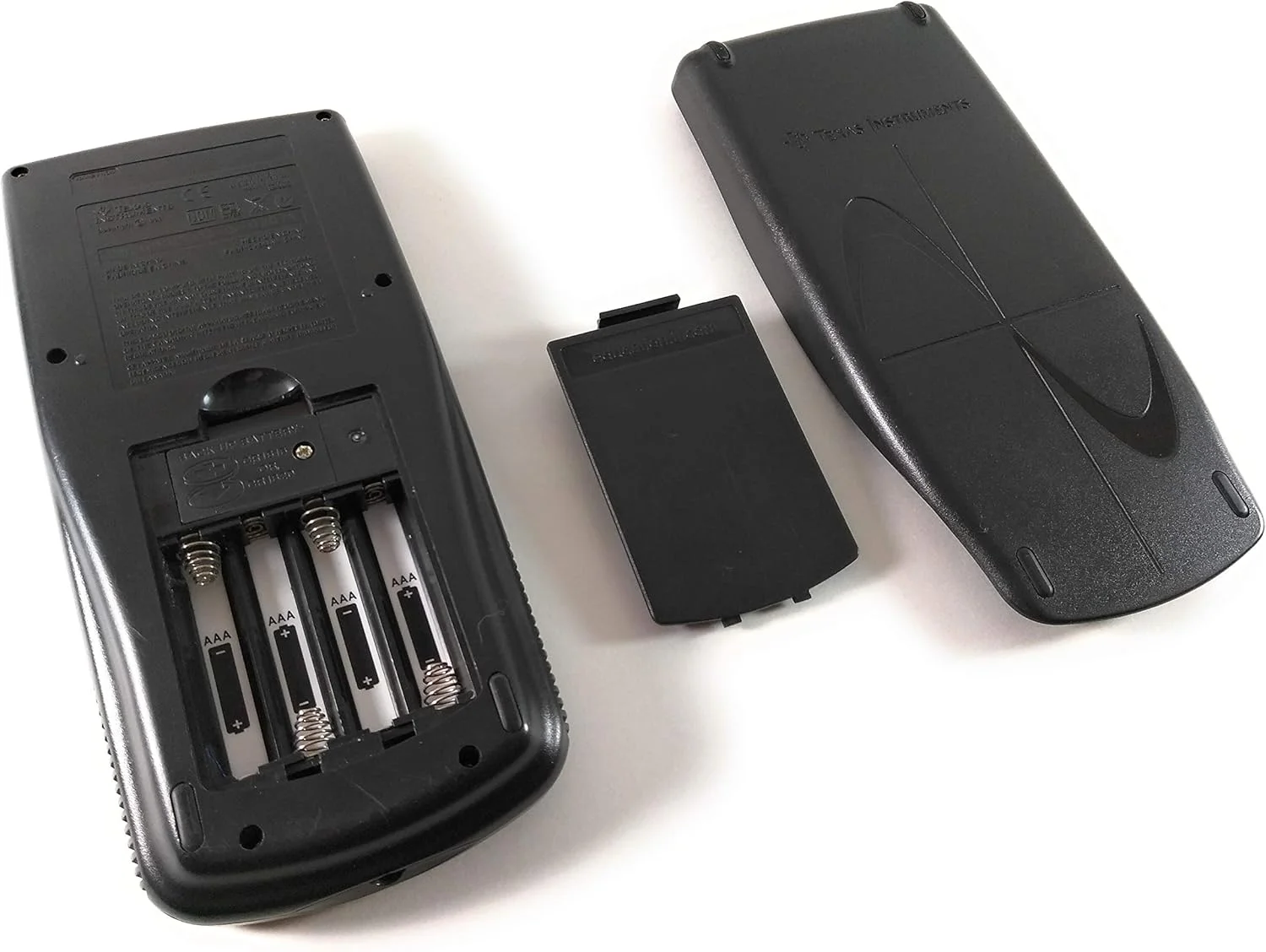 ماشین حساب گرافیکی تگزاس اینسترومنتس TI-83 Plus