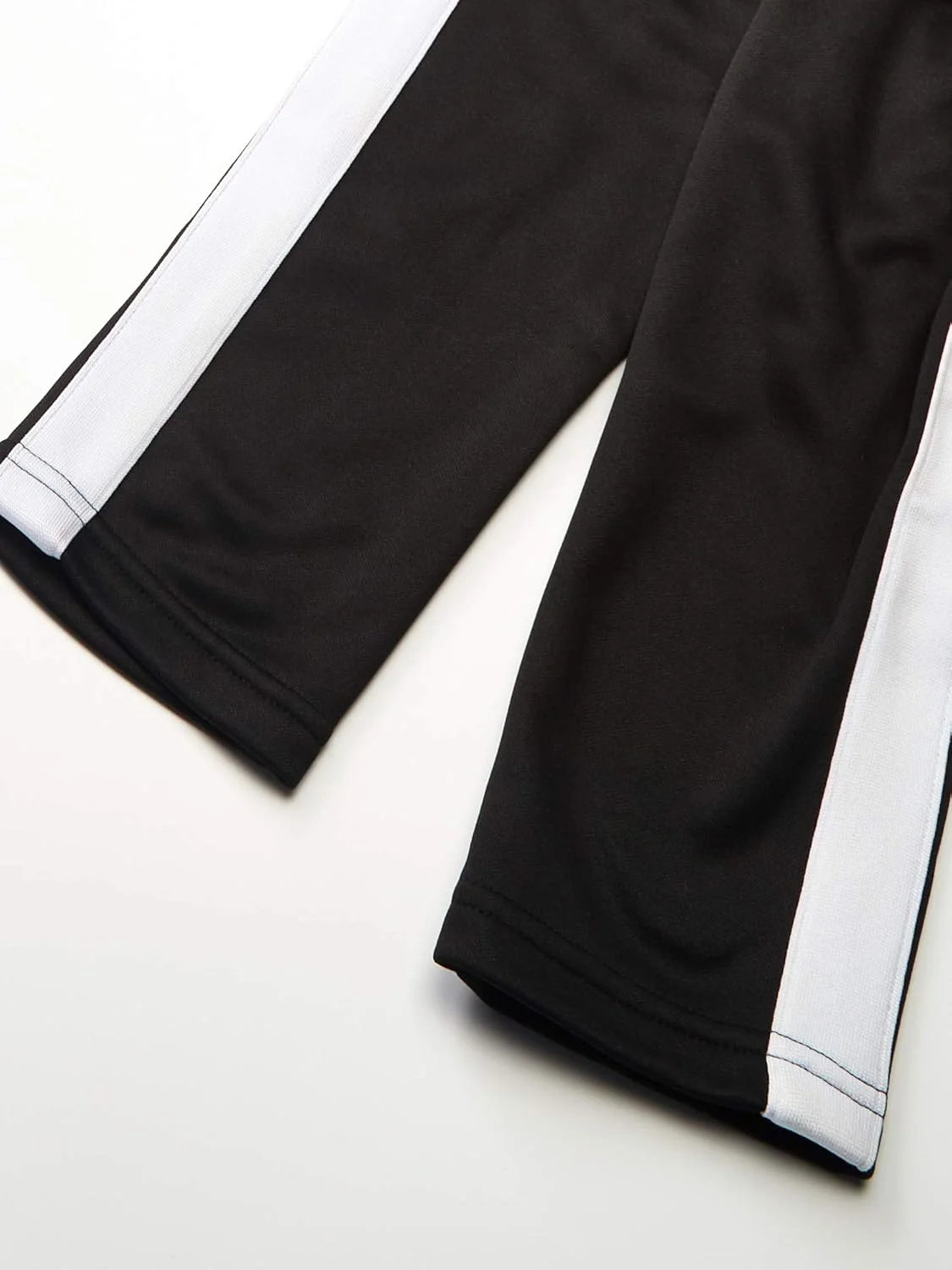 شلوار ورزشی پسرانه ناوتیکا مدل School Uniform Athletic Track Pants شلوار ورزشی پسرانه ناوتیکا مدل School Uniform Athletic Track Pants