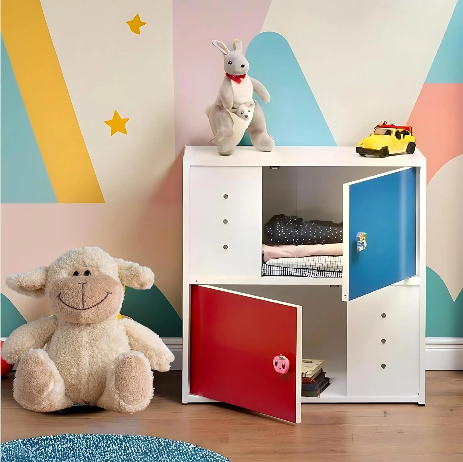 کابینت دو طبقه چند رنگ کودکانه WT-EASYCARE با در - قفسه ذخیره سازی چوبی مهندسی شده بادوام برای اتاق بازی و اتاق خواب - ایده آل برای نگهداری اسباب بازی ها، کتاب ها، صنایع دستی و لوازم ضروری کودک