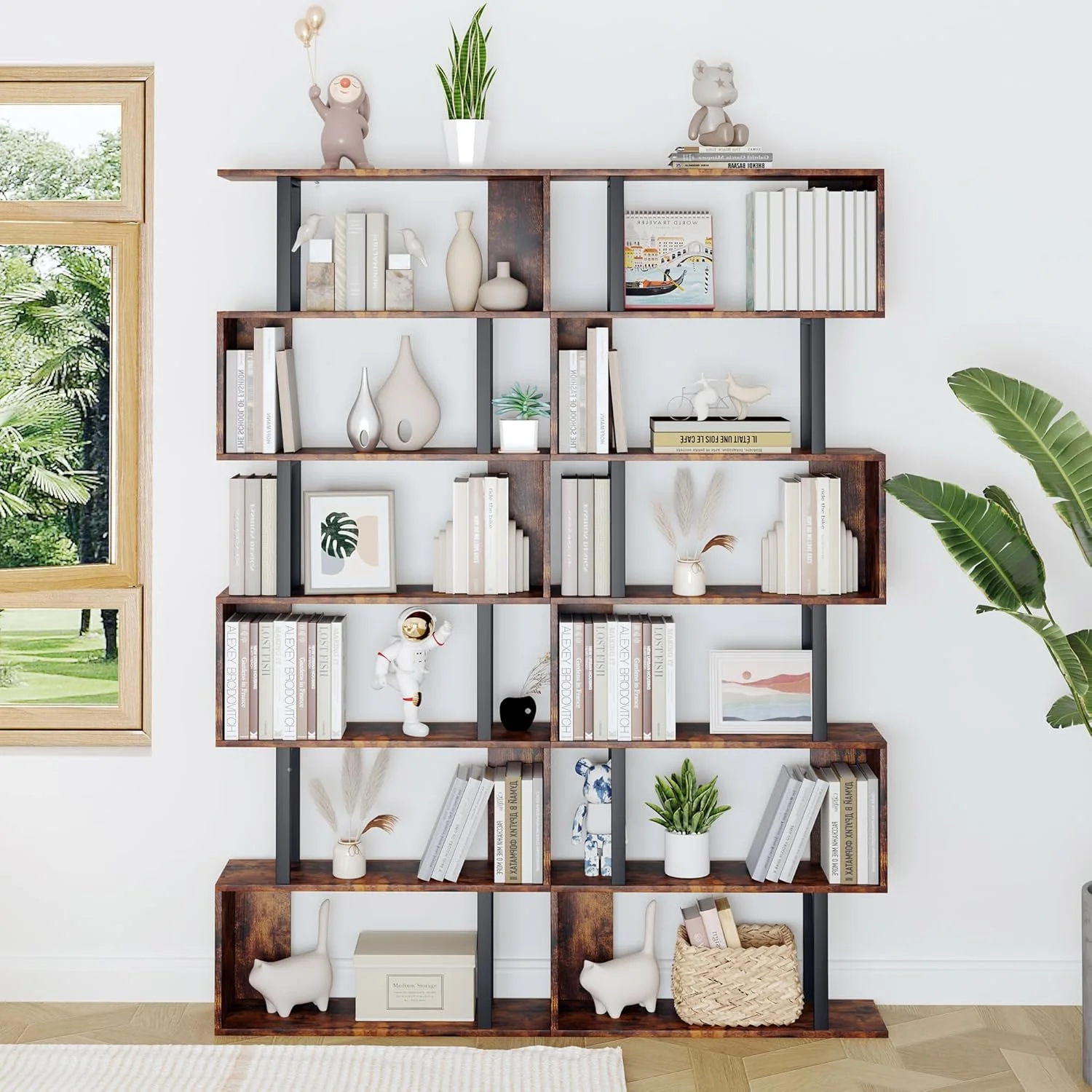 کتابخانه هندسی یوسونگ، قفسه کتاب S شکل 6 طبقه برای اتاق خواب، قفسه نمایشگر تزئینی چوبی مدرن، کتابخانه بلند برای دفتر کار خانگی، قهوه ای و مشکی کتابخانه هندسی یوسونگ، قفسه کتاب S شکل 6 طبقه برای اتاق خواب، قفسه نمایشگر تزئینی چوبی مدرن، کتابخانه بلند برای دفتر کار خانگی، قهوه ای و مشکی