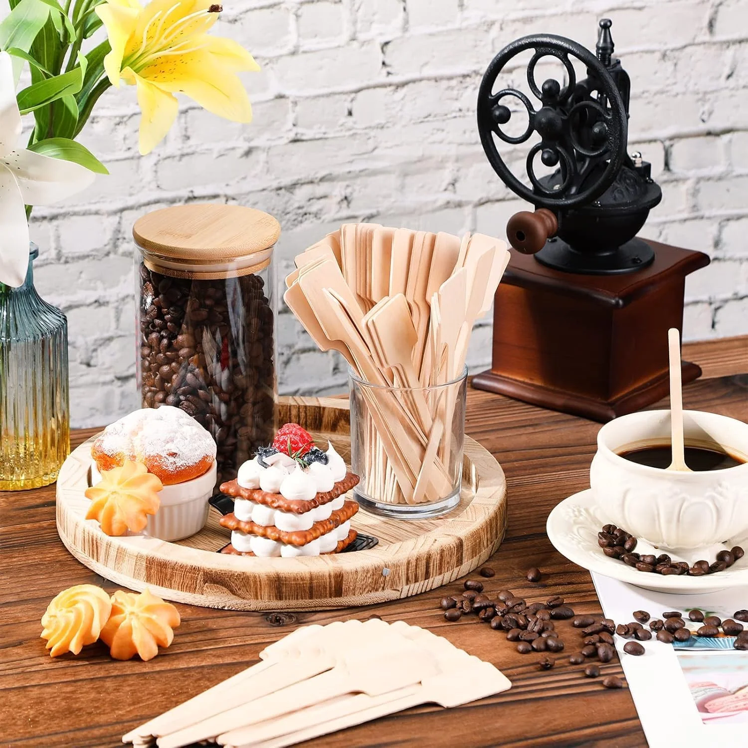 همزن قهوه چوبی مربعی AL Fakhama - طول 15 سانتی متر - سر مربعی - سازگار با محیط زیست و یکبار مصرف - ایده آل برای قهوه، چای و نوشیدنی ها - بسته 100 عددی همزن قهوه چوبی مربعی AL Fakhama - طول 15 سانتی متر - سر مربعی - سازگار با محیط زیست و یکبار مصرف - ایده آل برای قهوه، چای و نوشیدنی ها - بسته 100 عددی