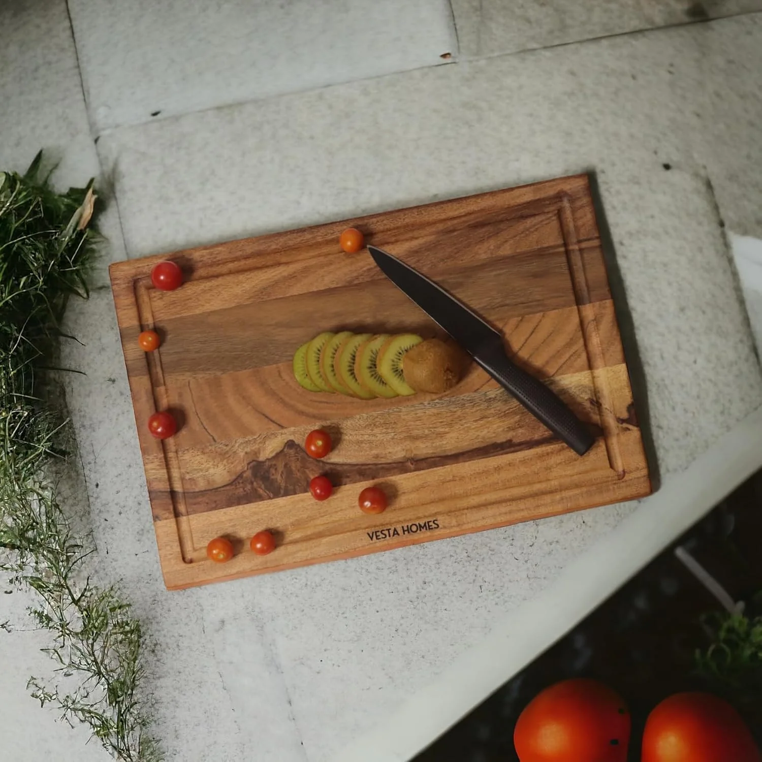تخته برش/خردکن چوبی وستا هومز، تخته سرو/بلوک برای سبزیجات، میوه ها، پنیر و Charcuterie | چوب اقاقیا طبیعی | 38 x 25.5 x 2.5 سانتی متر | دست ساز در هند تخته برش/خردکن چوبی وستا هومز، تخته سرو/بلوک برای سبزیجات، میوه ها، پنیر و Charcuterie | چوب اقاقیا طبیعی | 38 x 25.5 x 2.5 سانتی متر | دست ساز در هند