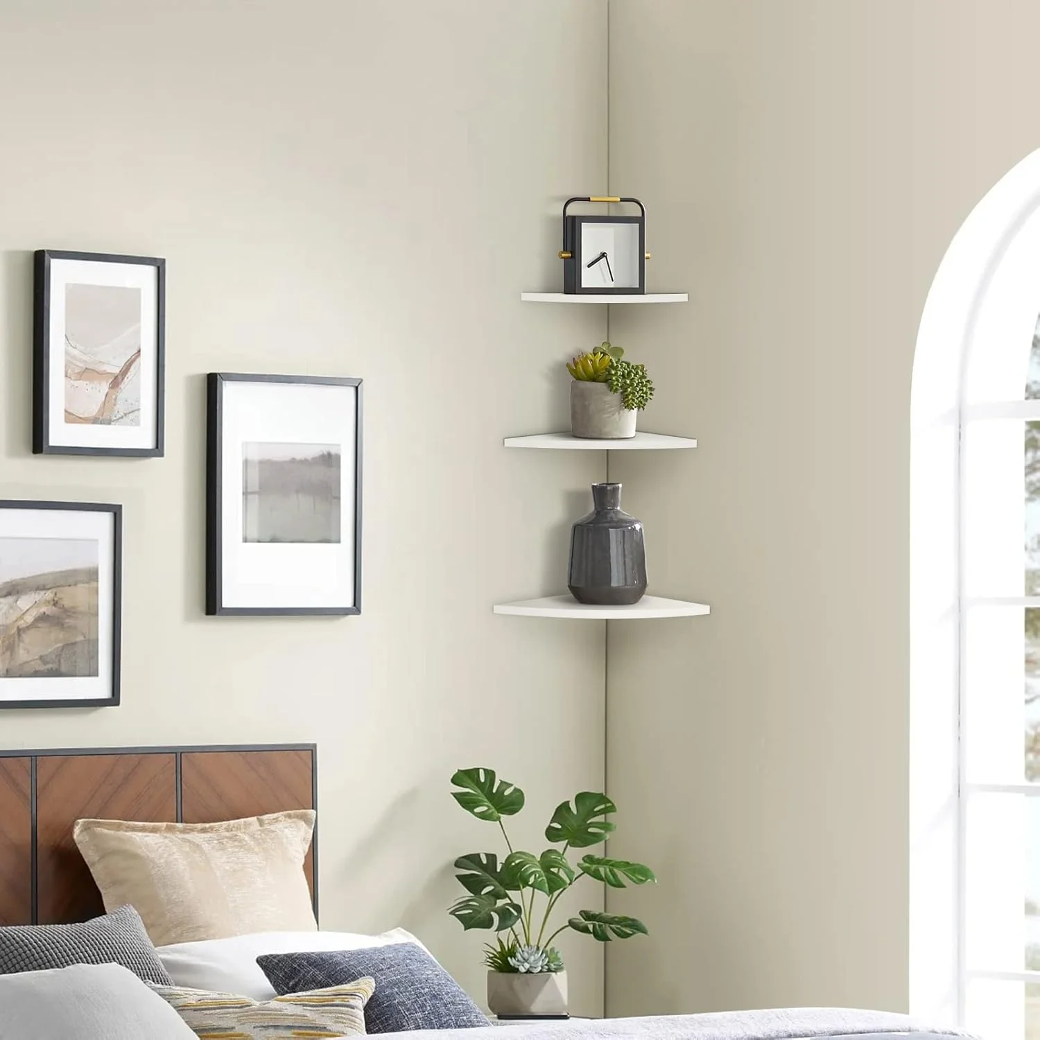 شلف کنج شناور 3 طبقه Cryfokt، شلف های کنج دیواری PVC سفید، شلف های نمایشگر ذخیره سازی دیواری، شلف دیواری کنج با طراحی مدرن برای دکوراسیون منزل و دفتر کار شلف کنج شناور 3 طبقه Cryfokt، شلف های کنج دیواری PVC سفید، شلف های نمایشگر ذخیره سازی دیواری، شلف دیواری کنج با طراحی مدرن برای دکوراسیون منزل و دفتر کار