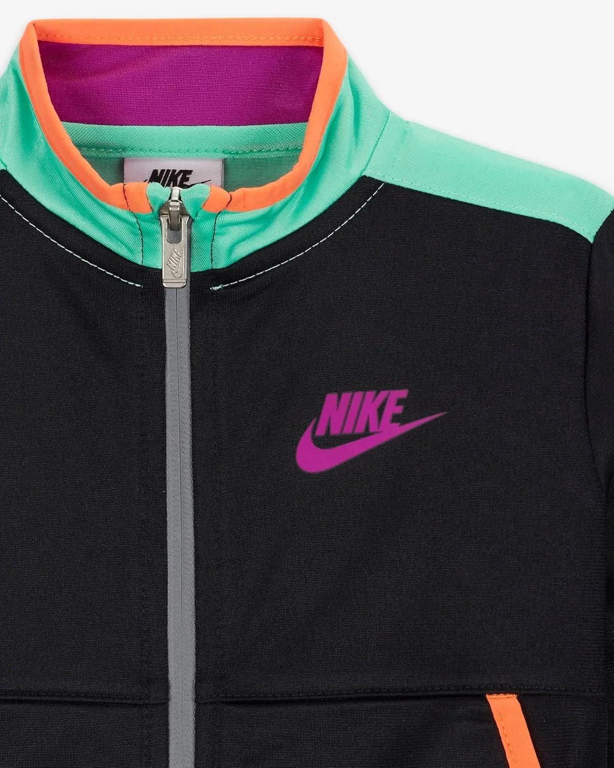 ست دو تکه ژاکت زیپ دار و شلوار ورزشی نایک پسرانه مدل Sportswear Illuminate، کد B(66k251-023)/O، سایز 7 سال