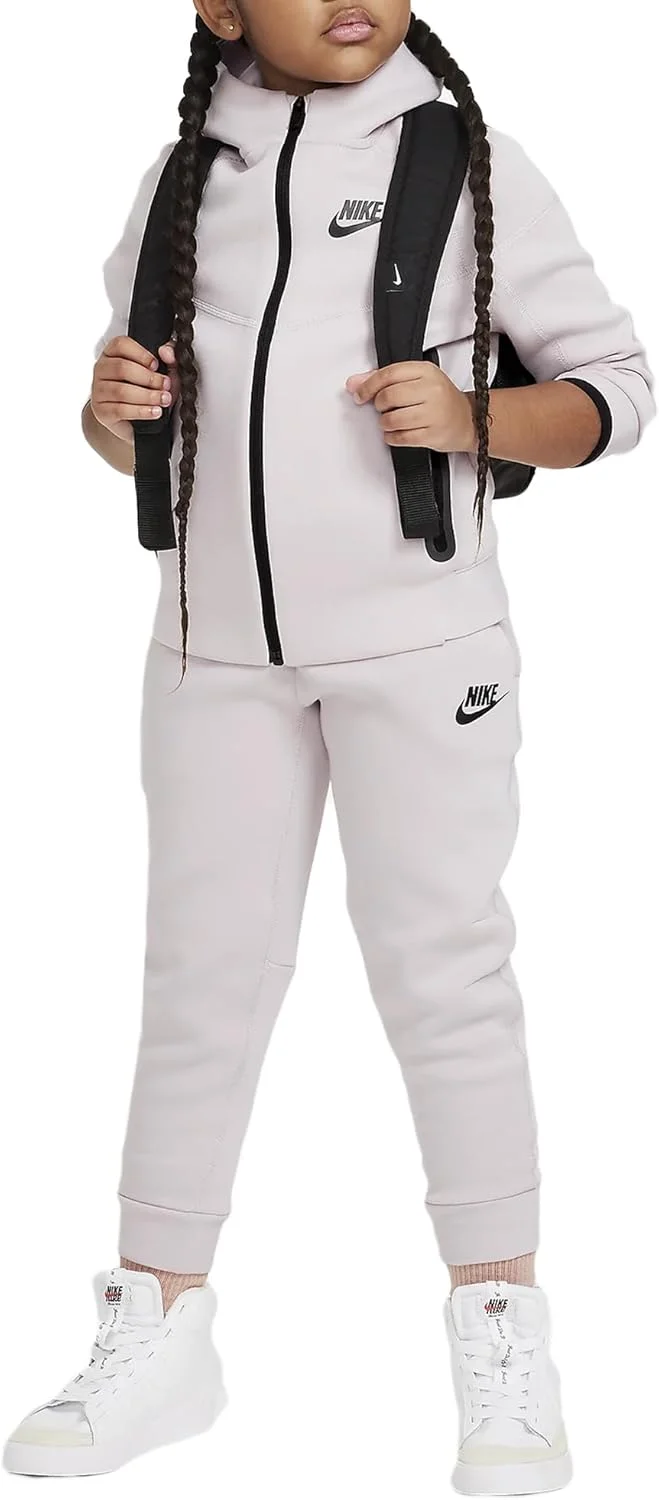 ست ورزشی پسرانه نایک مدل TRACK_SUIT ست ورزشی پسرانه نایک مدل TRACK_SUIT