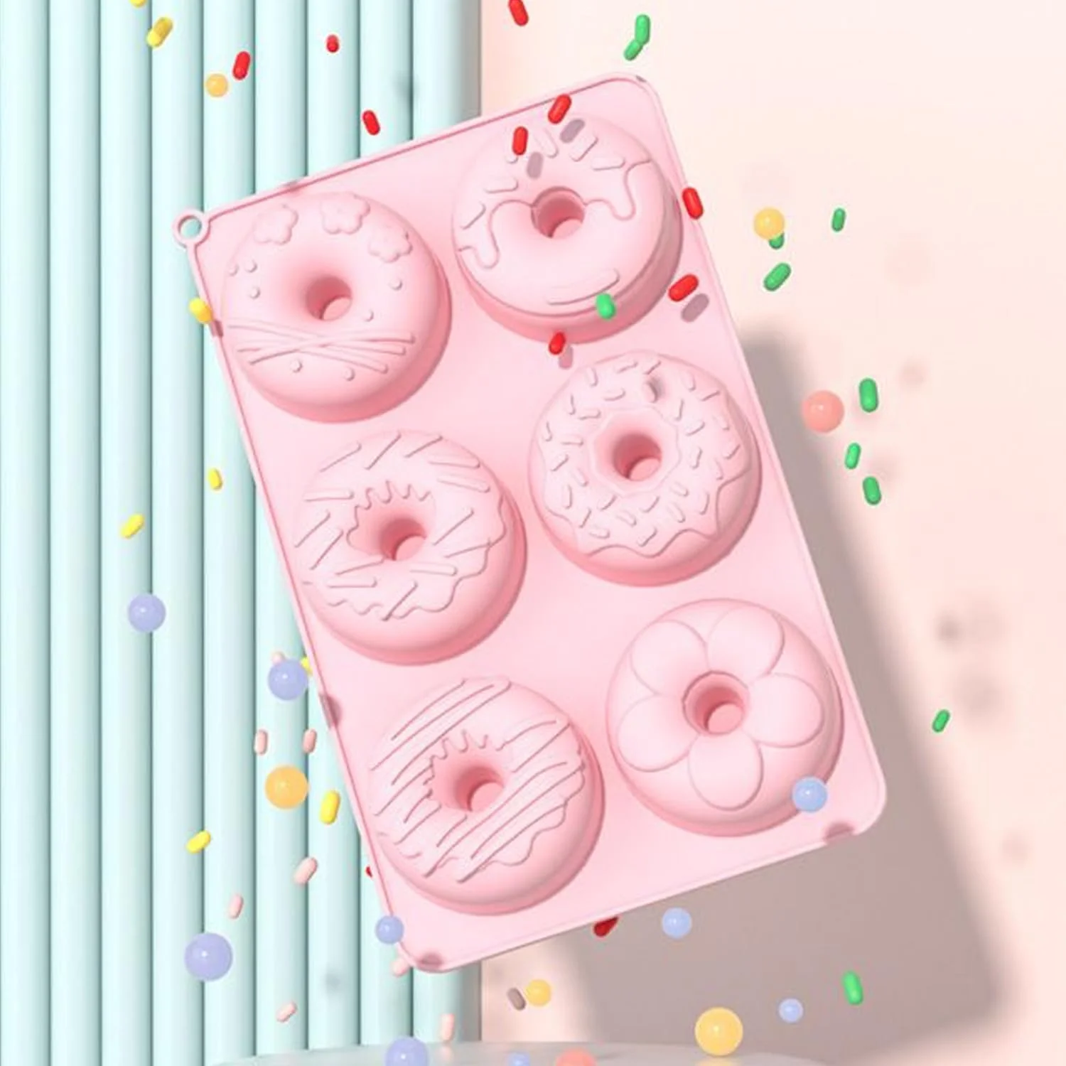 قالب سیلیکونی طرح دونات - قالب شکلات پزی، یخ، کیک و آبنبات - قالب قطره چکان صابون - 6 خانه با طرح های مختلف