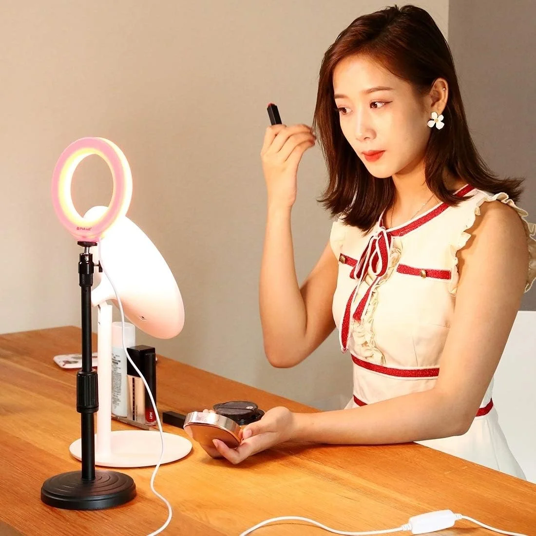 لوازم جانبی قطعات یدکی دوربین دیجیتال CHENCHUAN، نورهای ویدیویی عکاسی با حلقه LED کم نور 4.7 اینچی 12 سانتی متری USB 3 حالته با سر توپی سه پایه کفش سرد (مشکی) (رنگ: صورتی) لوازم جانبی قطعات یدکی دوربین دیجیتال CHENCHUAN، نورهای ویدیویی عکاسی با حلقه LED کم نور 4.7 اینچی 12 سانتی متری USB 3 حالته با سر توپی سه پایه کفش سرد (مشکی) (رنگ: صورتی)