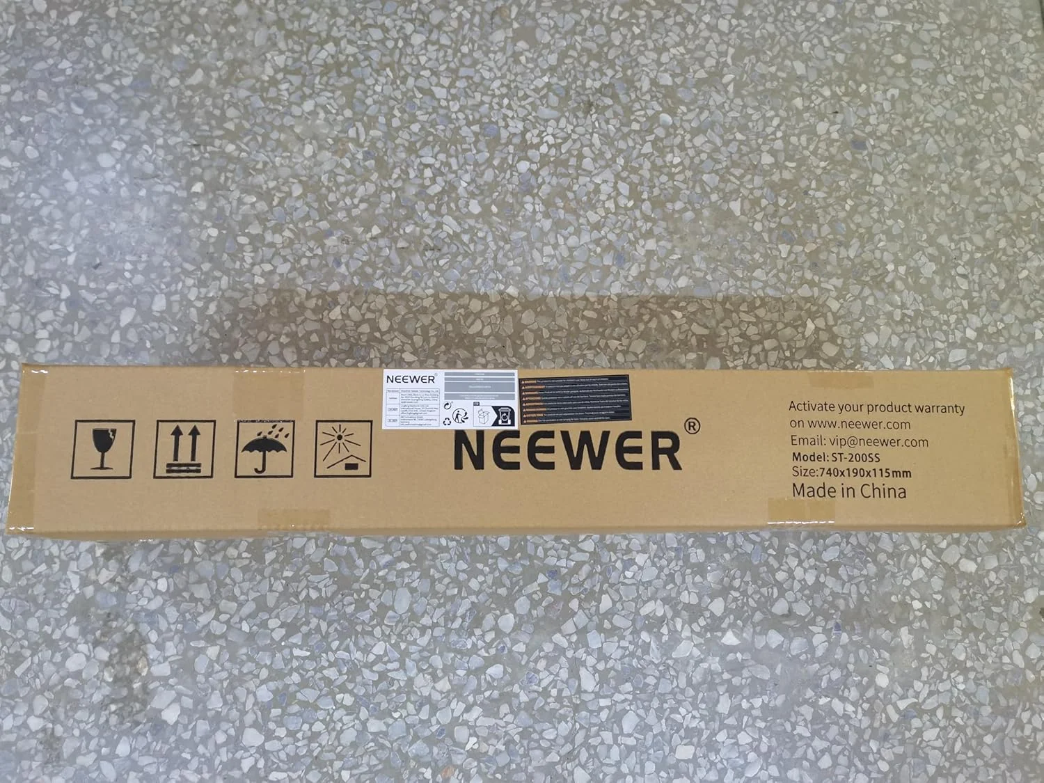 پایه نور استیل ضد زنگ نیور نقره ای، 220 سانتی متر تاشو و قابل حمل، پایه سنگین برای سافت باکس استودیویی، مونولایت و سایر تجهیزات عکاسی (بسته 2 عددی) پایه نور استیل ضد زنگ نیور نقره ای، 220 سانتی متر تاشو و قابل حمل، پایه سنگین برای سافت باکس استودیویی، مونولایت و سایر تجهیزات عکاسی (بسته 2 عددی)