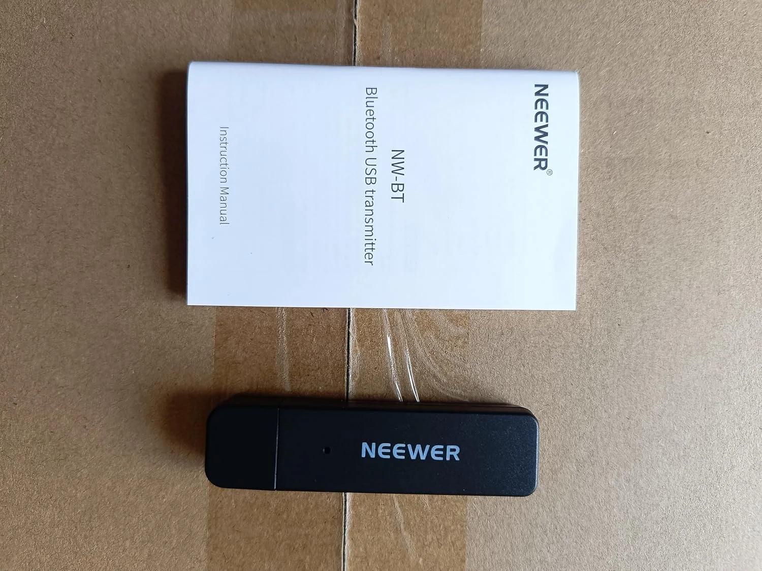 فرستنده بلوتوث USB NEEWER برای PC و Mac، دانگل USB NW-BT کنترل از راه دور برای مرکز کنترل NEEWER، چراغهای ویدئویی LED بلوتوث و چراغهای حلقهای، سازگار با Windows و MacOS فرستنده بلوتوث USB NEEWER برای PC و Mac، دانگل USB NW-BT کنترل از راه دور برای مرکز کنترل NEEWER، چراغهای ویدئویی LED بلوتوث و چراغهای حلقهای، سازگار با Windows و MacOS