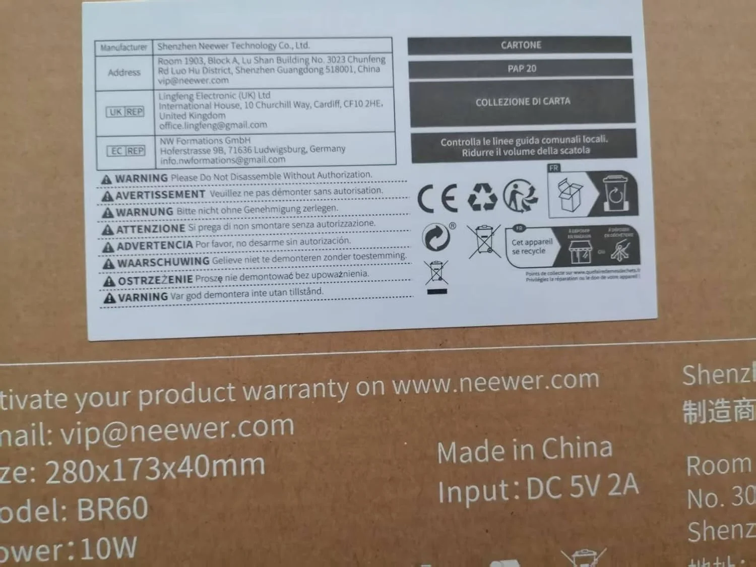 نور حلقه ای رومیزی 5 اینچی/13 سانتی متری NEEWER BASICS با پایه، نگهدارنده گوشی، نور سلفی LED 10 واتی سازگار با آیفون برای ضبط ویدیو، وب کم لپ تاپ، نورپردازی کنفرانس ویدیویی زوم، آرایش، مشکی BR60 نور حلقه ای رومیزی 5 اینچی/13 سانتی متری NEEWER BASICS با پایه، نگهدارنده گوشی، نور سلفی LED 10 واتی سازگار با آیفون برای ضبط ویدیو، وب کم لپ تاپ، نورپردازی کنفرانس ویدیویی زوم، آرایش، مشکی BR60